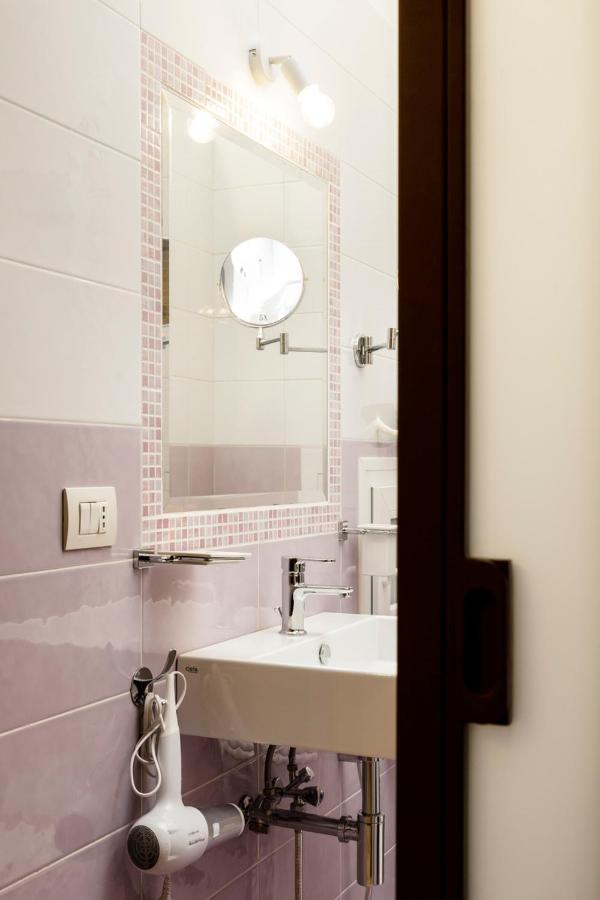 Vicky'S Luxury Guesthouse Naples Luaran gambar